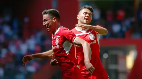 Francotirador de Récord: Toluca hace hasta lo imposible para mantener a Adrián Mora