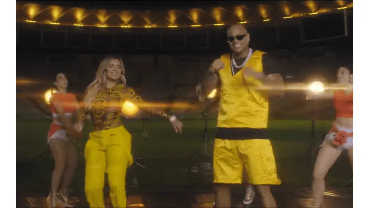 Brutal video de Karol G para interpretar la canción oficial de la Copa América