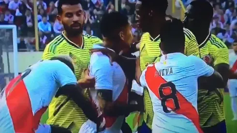 Se calentó todo: tumbaron a Ospina y se armó la bronca con Perú