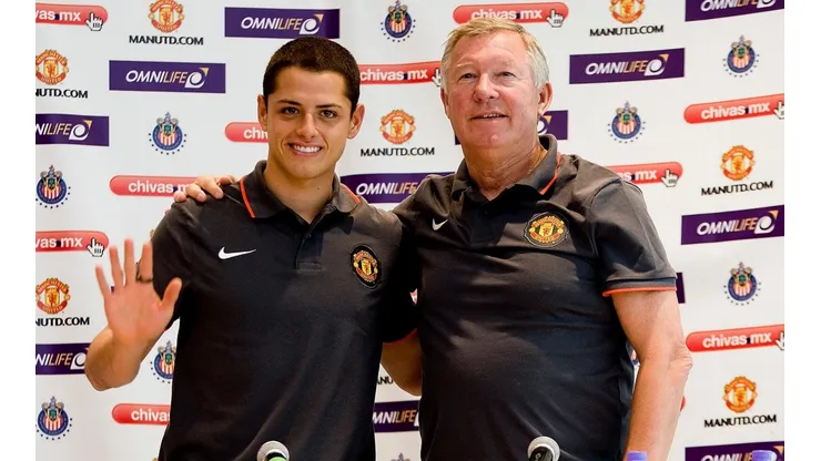 Ferguson le pidió permiso a otro Técnico para llevar a Chicharito a Manchester
