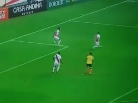 El latigazo de James Rodríguez que casi termina en gol de Colombia