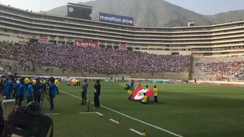 Actos protocolarios para el partido amistoso entre Perú y Colombia.