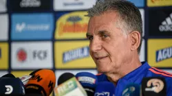 Queiroz en conferencia de prensa.