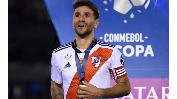 Alto asado: a Leo Ponzio lo agasajó un jugador de otro equipo