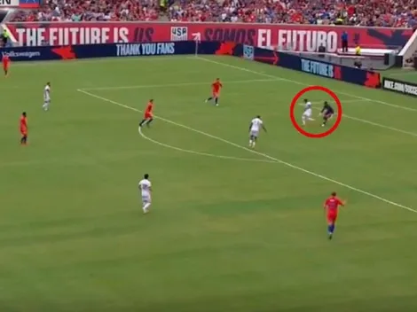 ¿Qué hacen? La defensa de Estados Unidos falló y Rondón aprovechó para el 1 a 0 de Venezuela