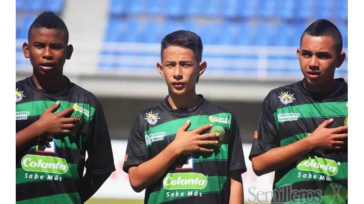 Kevin Álvarez en un juego con la Selección de Antioquia en el Torneo Nacional Infantil de la Difutbol.