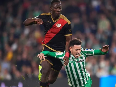 Hinchas de Boca Juniors piden el fichaje de Luis Advíncula