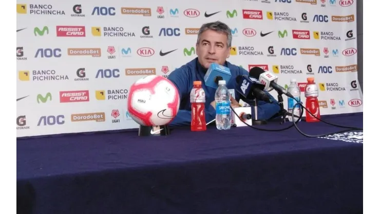 Pablo Bengoechea no tuvo miedo y advirtió que Alianza Lima va por la Copa Bicentenario
