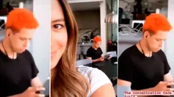 Chicharito estaba muy concentrado y Sarah Kohan aprovechó para trollearlo con un video