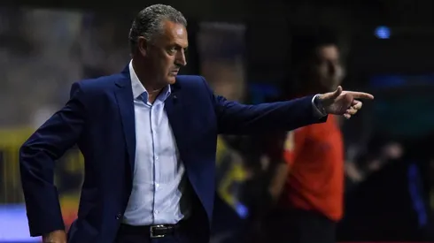 Después de ofertar por Meza en México, Boca se tiró el lance en España