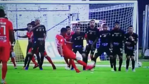 Para ver una y otra vez: ¡Qué golazo de Cortuluá en la final de la B!