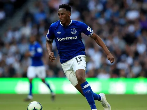 El futuro de Yerry Mina estaría lejos de la Premier League