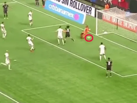 Pizarro apareció de 9 y lo dio vuelta para México