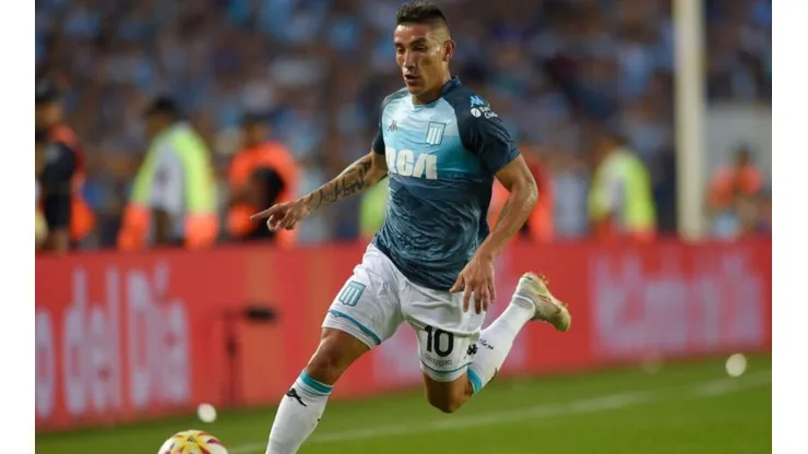 Centurión en uno de sus últimos partidos con la camiseta de Racing.