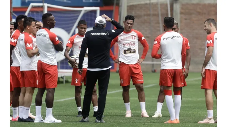 A pesar de no estar convocado un futbolista de la Bicolor alentará al equipo desde la tribuna