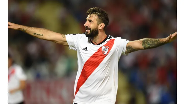 Lucas Pratto, figura y goleador de River.