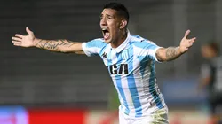 Ricardo Centurión con la camiseta de Racing.