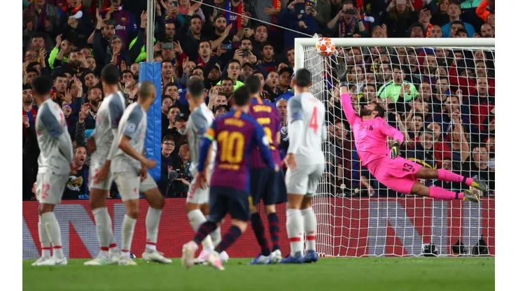 Al fin la Champions League alegró a Messi: eligió su gol al Liverpool como el mejor del año