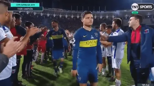 Lo están destrozando: Zárate no saludó a los jugadores de Tigre mientras le hacían pasillo a Boca