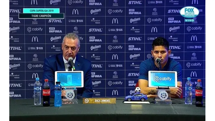 La conferencia de prensa de Alfaro.
