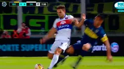 Patada de Tevez a Menossi.