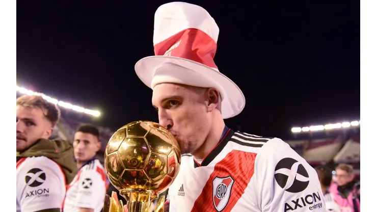 Siguen re manijas: River subió un compilado con las mejores atajadas de Armani en la Recopa