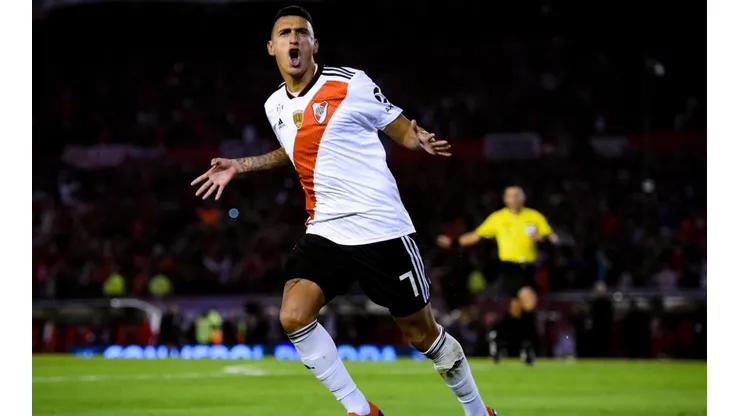 Suárez festeja el 3-0 ante Paranaense.