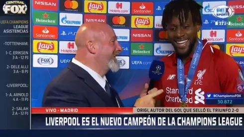 Origi ante la pregunta de Christian Martin.