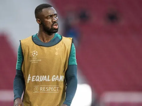 ¡Al banco! Dávinson Sánchez quedó afuera del XI titular de Tottenham en la final