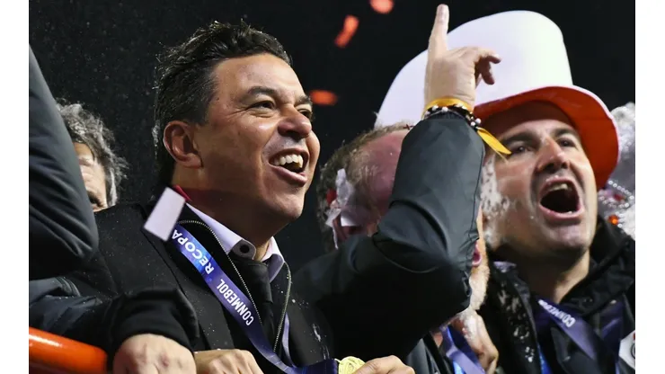 La alegría de Gallardo tras ganar la Recopa Sudamericana.