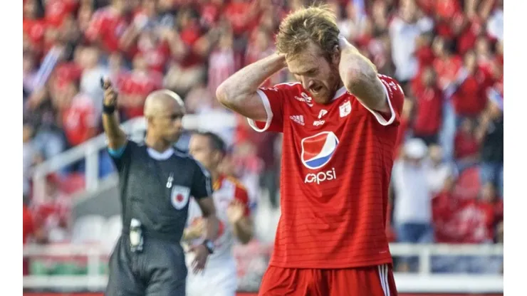 Contundente respuesta de Fernando Aristeguieta sobre su futuro en América