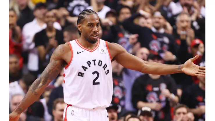 La ingeniosa medida que los Clippers intentaron para robarse a Kawhi Leonard de los Raptors
