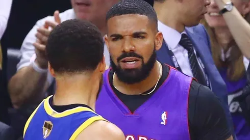 Drake insultó a Draymond Green y subastó algo muy personal de Steph Curry en Instagram