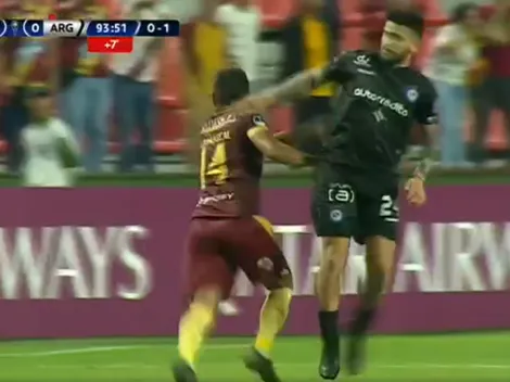 Rafael Carrascal perdió la compostura y repartió "puño limpio" en la Sudamericana