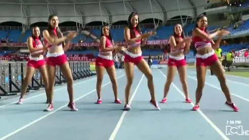 Porristas del América de Cali bailan al ritmo del programa, 'El Man es Germán'