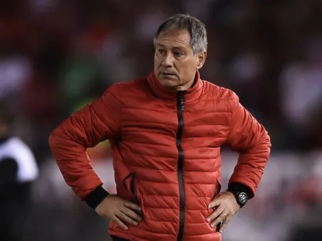 Ariel Holan dejó de ser el entrenador de Independiente