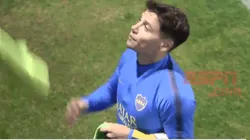 Hasta los hinchas de Boca le recuerdan a Mauro Zárate el desprecio de Vélez