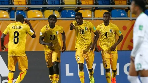 El festejo de los jugadores africanos.