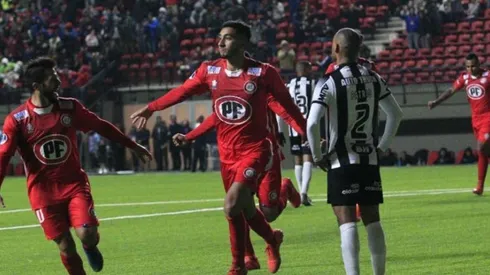 Atlético Mineiro vs U La Calera por la Copa Sudamericana.