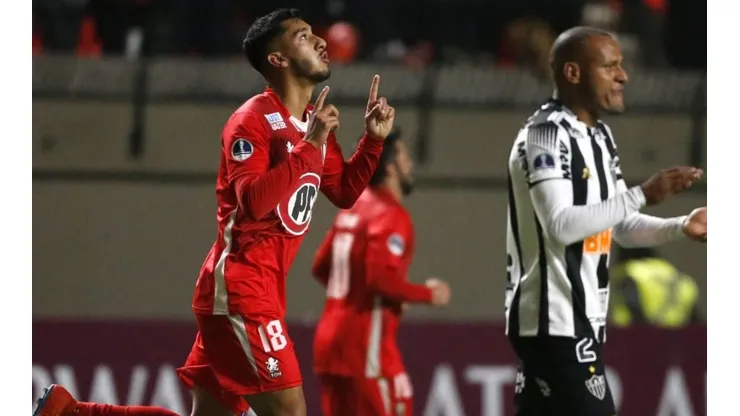 Atlético Mineiro vs U La Calera por la Copa Sudamericana.