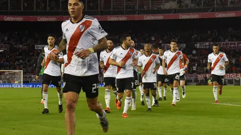Tira y afloje: los dos sponsores que se estarían disputando la camiseta de River