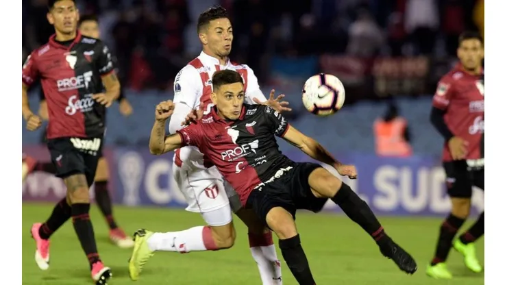 Colón vs River Plate por la Copa Sudamericana.