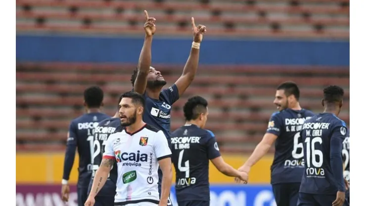 Melgar vs U Católica por la Copa Sudamericana.