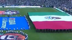 Emocionante Himno nacional en la previa a la Final en León