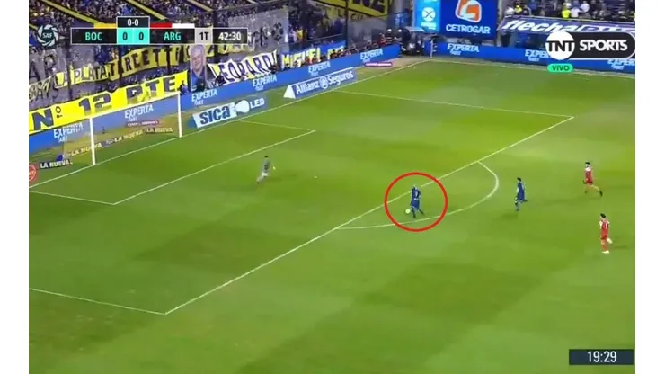 Benedetto había quedado totalmente solo.