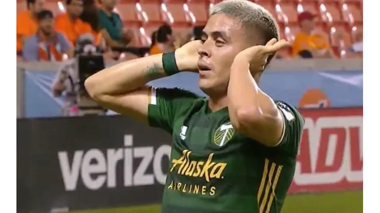Brian Fernández recordó a Necaxa en uno de sus goles del doblete para Portland