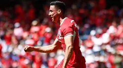 Tigres desmiente haber cerrado a Adrián Mora