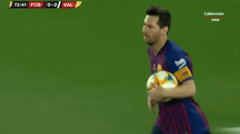Lionel Messi encontró el 1-2.