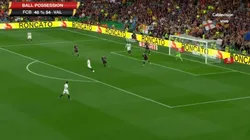 Empezó mal Barcelona: Gameiro le rompió el arco a Cillessen y marcó para Valencia