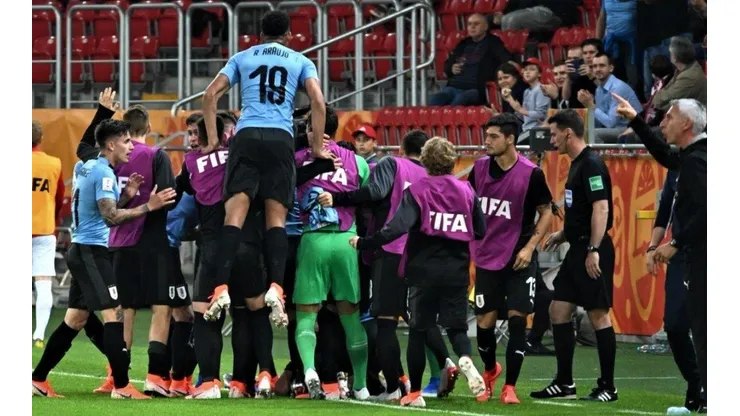 El festejo de los jugadores uruguayos.